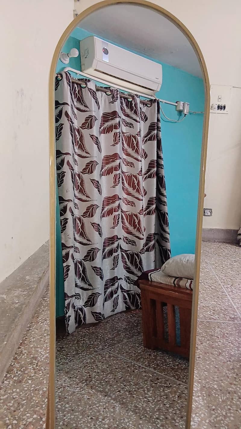 Standing Mirror 1