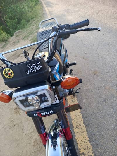Honda 125 ,  2022 model all okay  double saman engine okay urgent sale