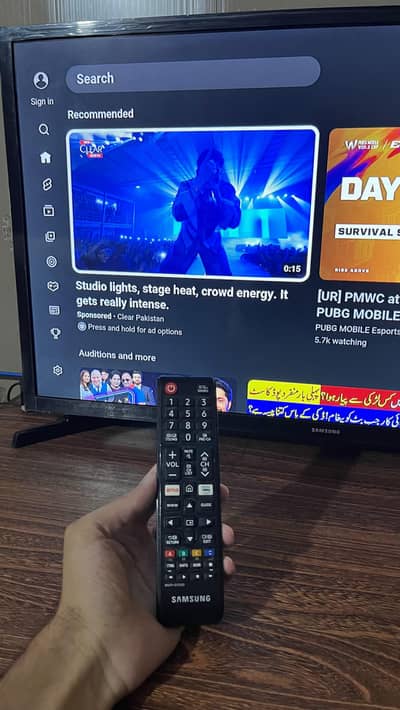 Samsung HD 32" Flat Smart TV T5300
