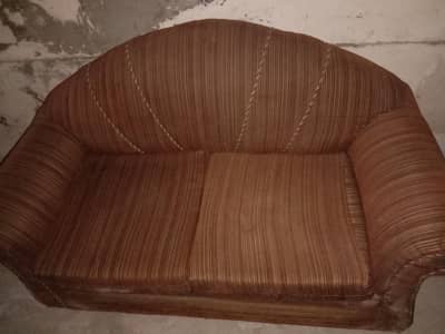 RS. 35000  Sofa Set 6 Seater