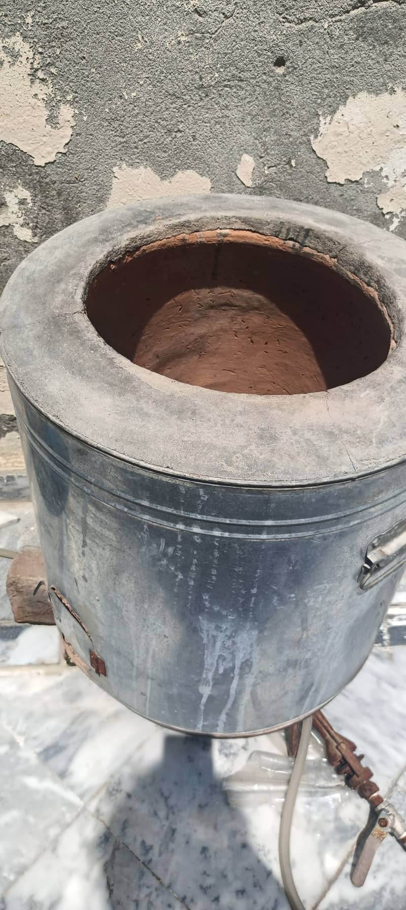 Medium sized Tandoor 1