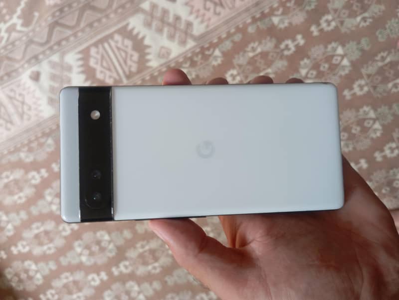 Google Pixel 6a 1