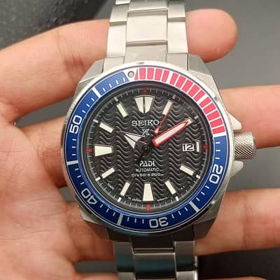 Seiko Automatic Diver’s 200m Stainless steel  Bracelet