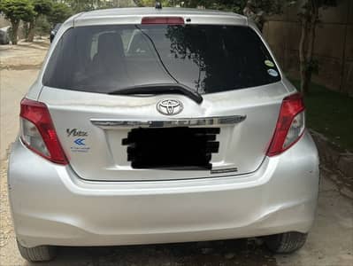 Toyota Vitz 2014