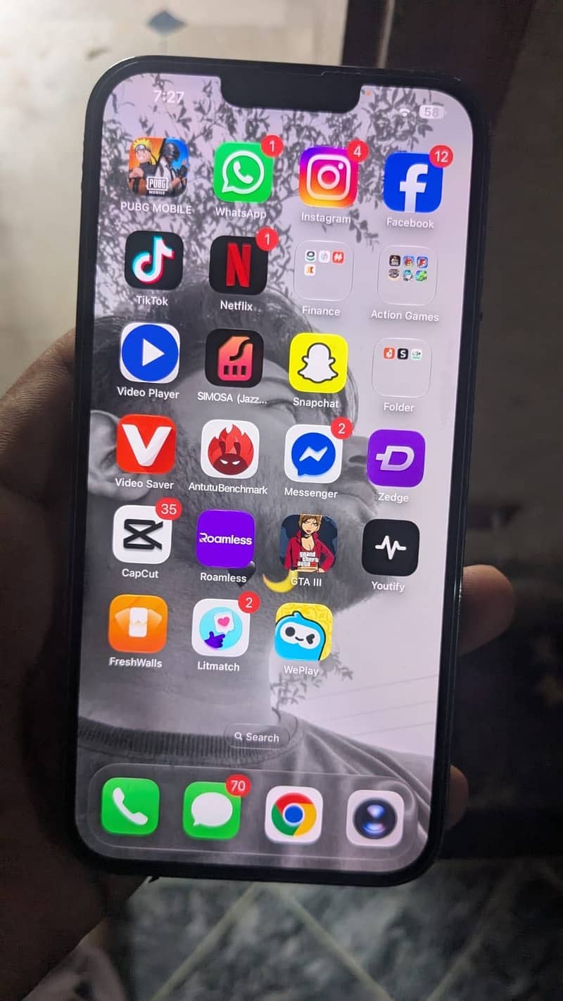 Apple iPhone 13 Pro Max 0