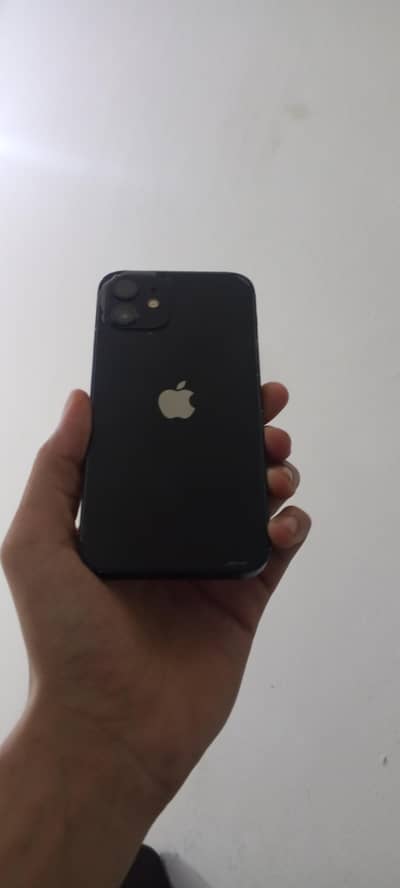 Apple iPhone 12