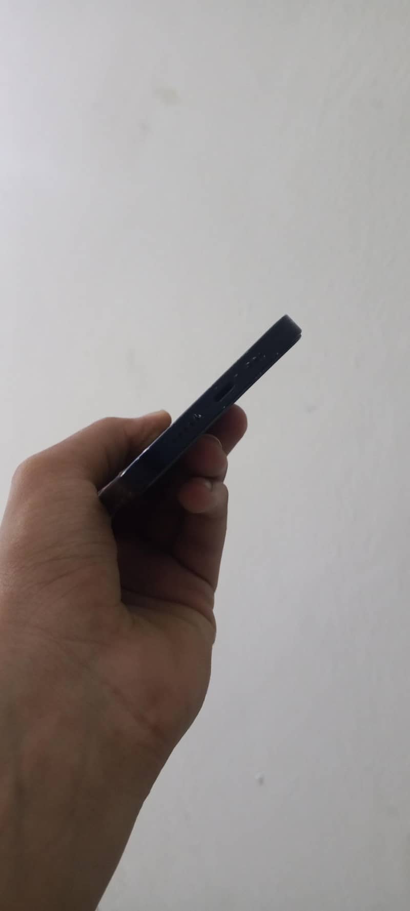 Apple iPhone 12 2