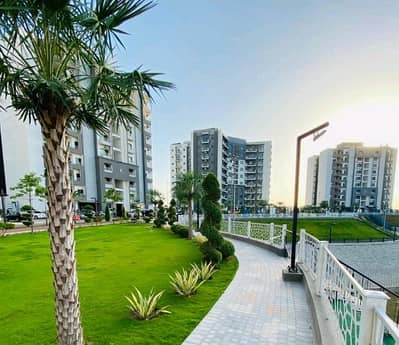 In Askari 11 - Sector D 10 Marla Flat For rent