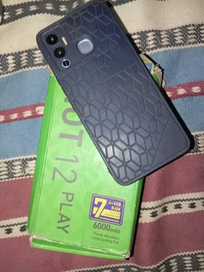 Infinix Hot 12 Play