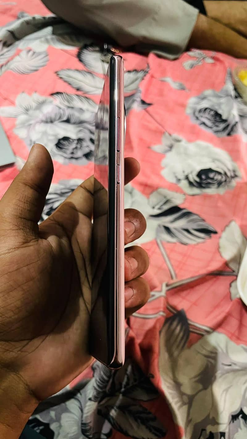 Infinix Zero 40 2