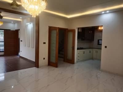 House For sale In Rs. 20000000