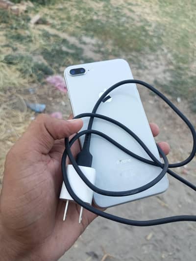 Apple iPhone 8 Plus