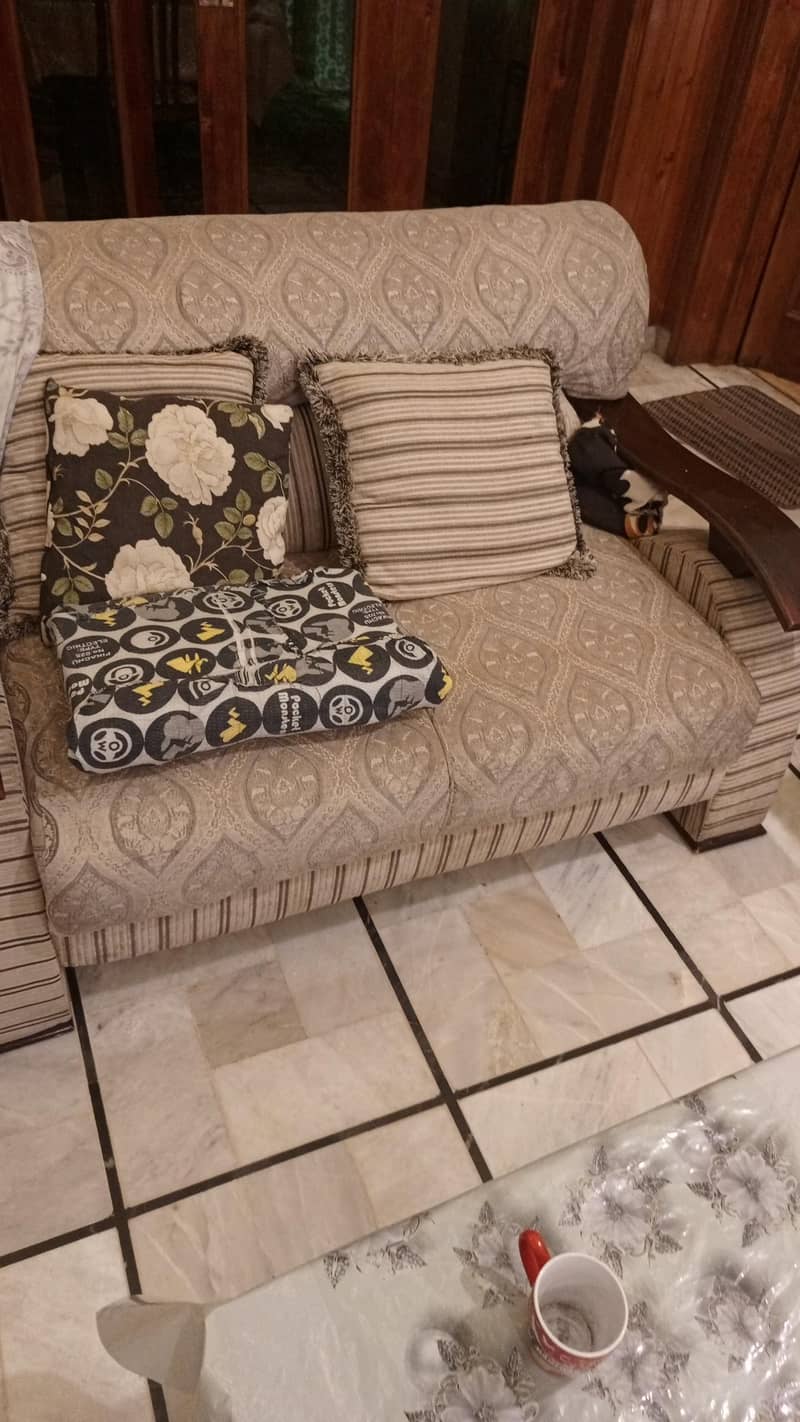 6 steer sofa 0