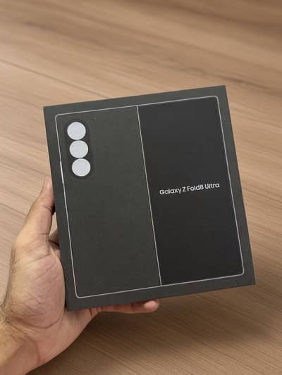 Samsung Mobile Z Fold 8 Ultra