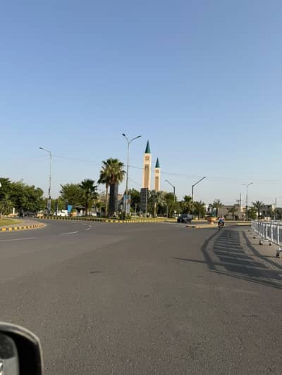 Central Park J Block Hot Location Plot Facing park All facilities available here prime location . . . .