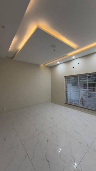 5 Marla Ultra Modern Design House Available For Sale Prime Location Near Tooo Park And Masjid All Facilities Available Here