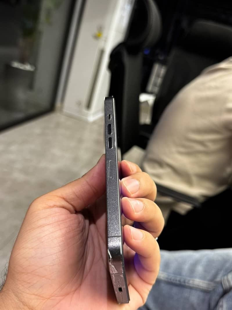 Apple iPhone 13 Pro 5