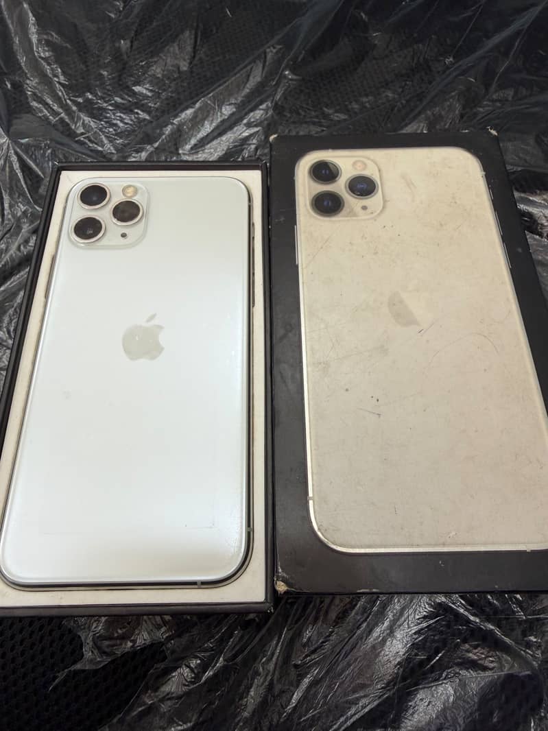 Apple iPhone 11 Pro 4
