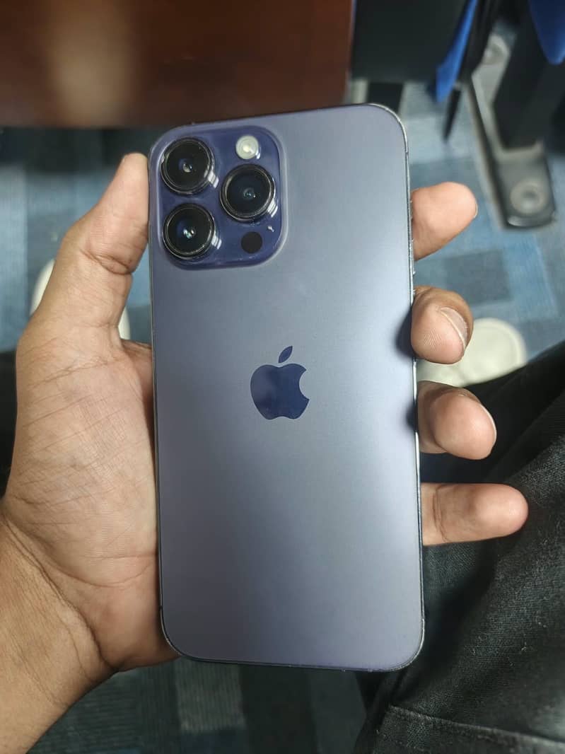 Apple iPhone 14 Pro Max 2