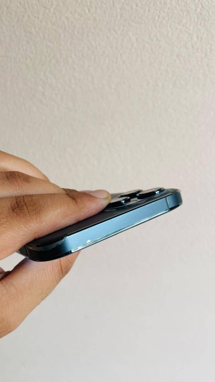 Apple iPhone 12 Pro Max 6