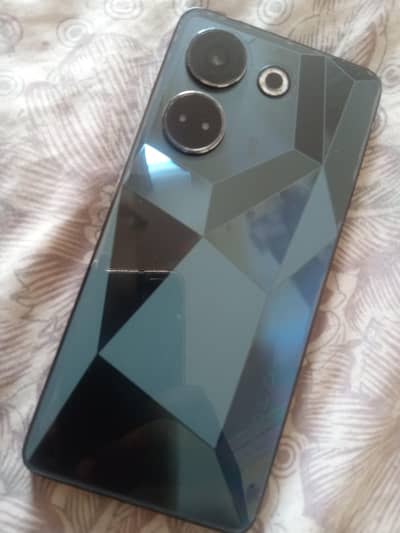 Tecno CAMON 20