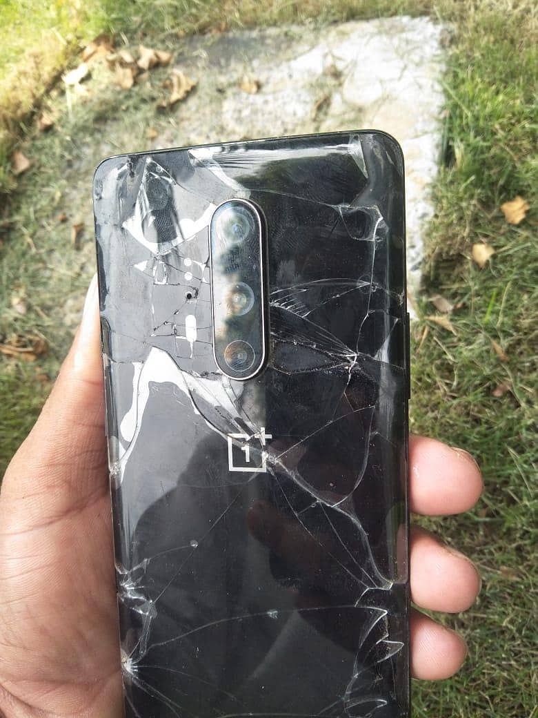 One Plus 8 pro 6