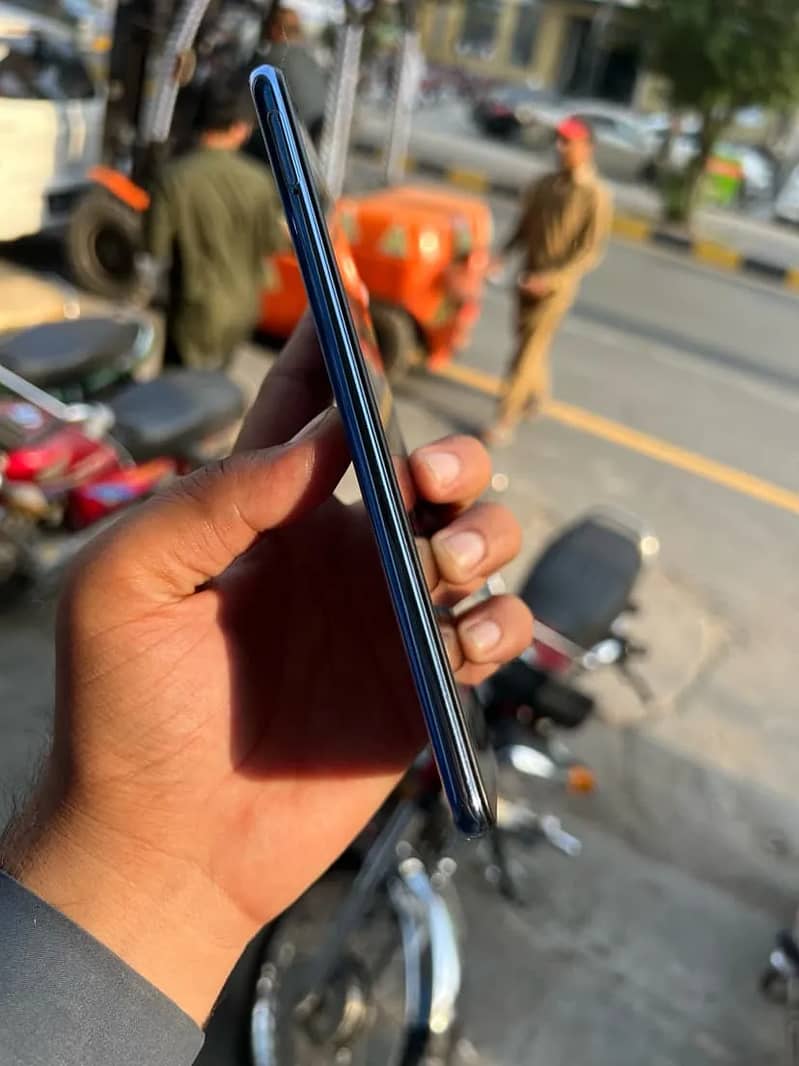 Vivo V21e 3