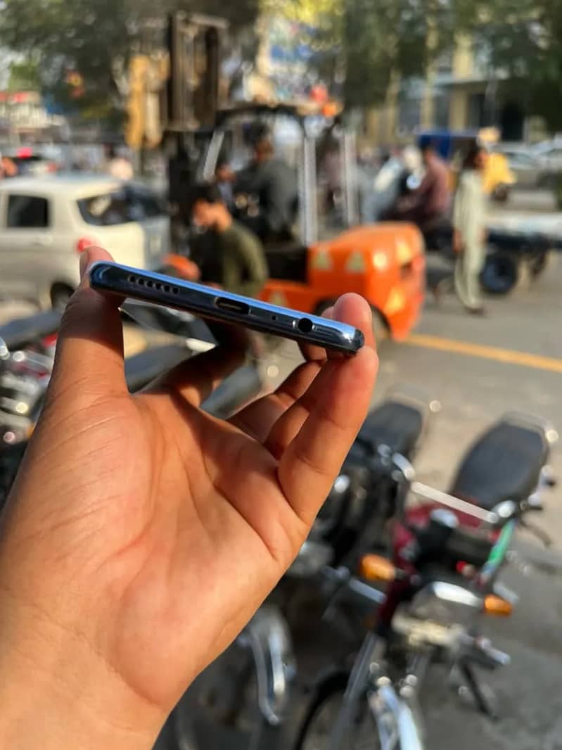 Vivo V21e 5