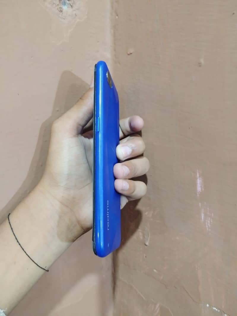Realme C2 6