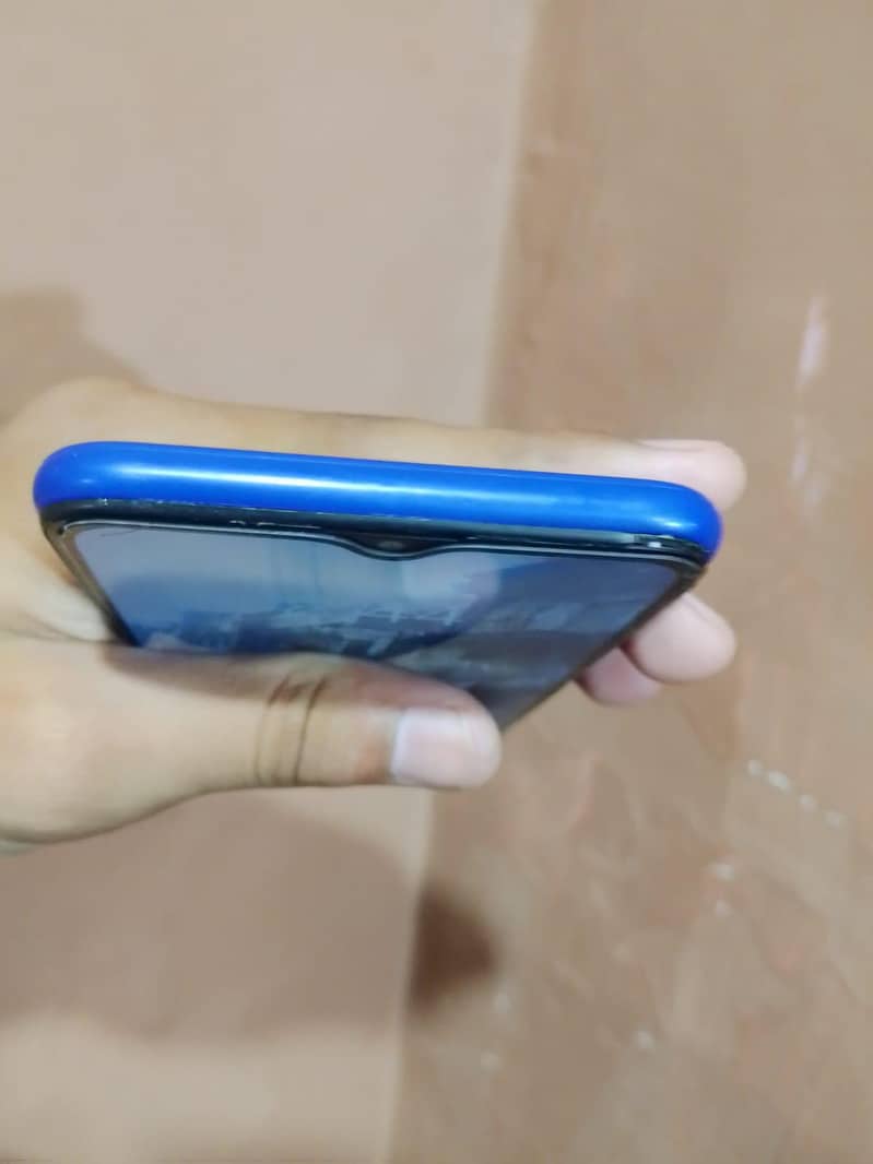 Realme C2 7
