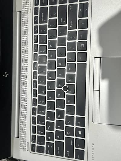 HP elite book 840 G5