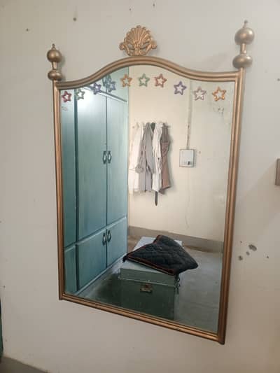 British Design wall Mirror with Goldeen metal and wooden frame