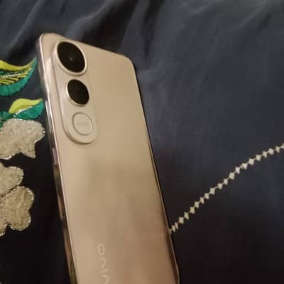 Vivo V50 Lite