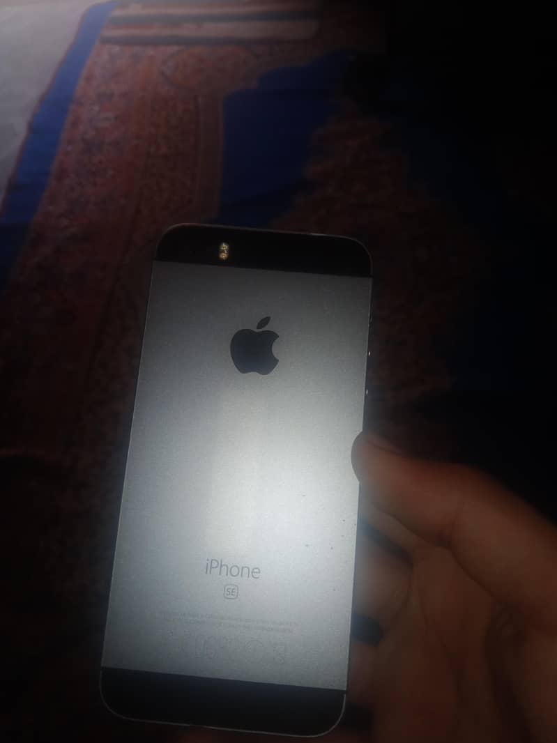 Apple iPhone SE 1