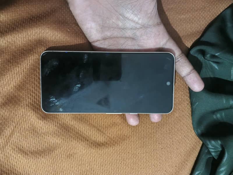 Google Pixel 8 2