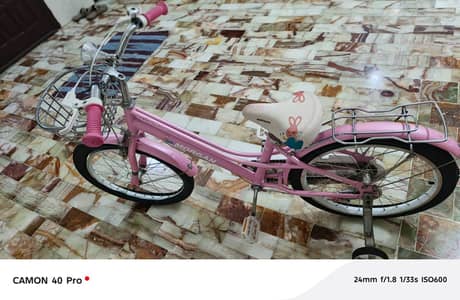 kids bicycle in very good condition. . . 10/10