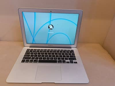 Apple MacBook Air 13" 2017 A1466 | Core i5 | 8GB RAM | 128GB SSD