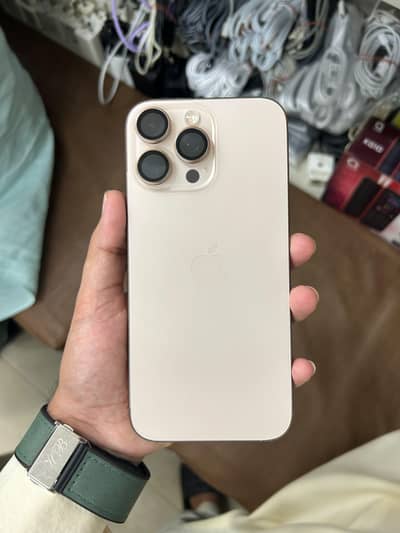 Apple iPhone 16 Pro Max