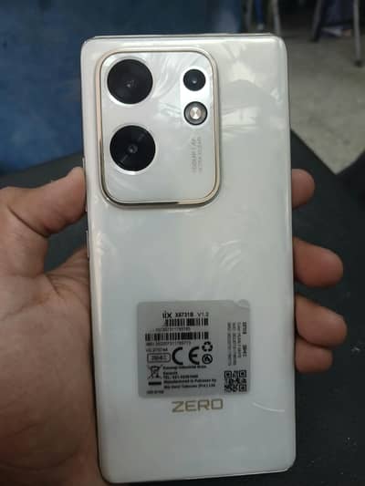 Infinix Zero 30