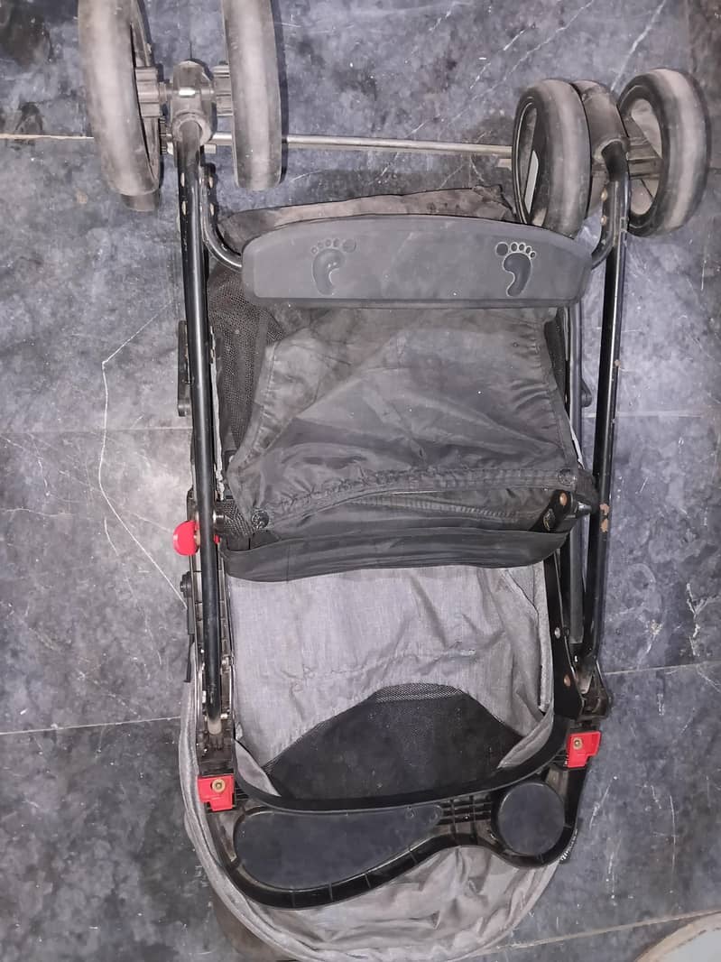 chines Pram 4