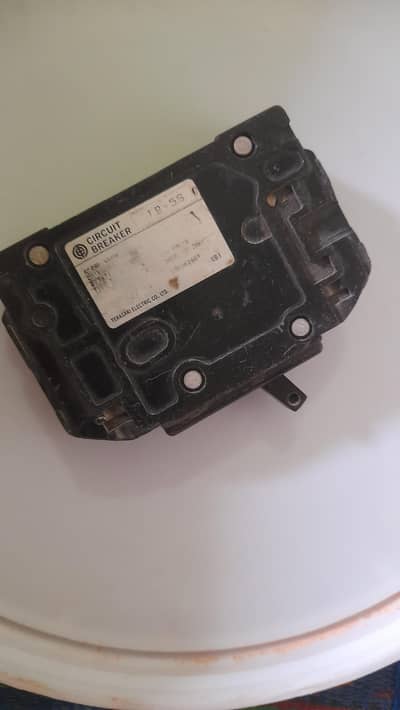 circuit Breaker 30 Amp