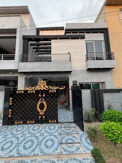 5 Marla House Available For Sale In Tulip Overseas Block Park View City Lahore