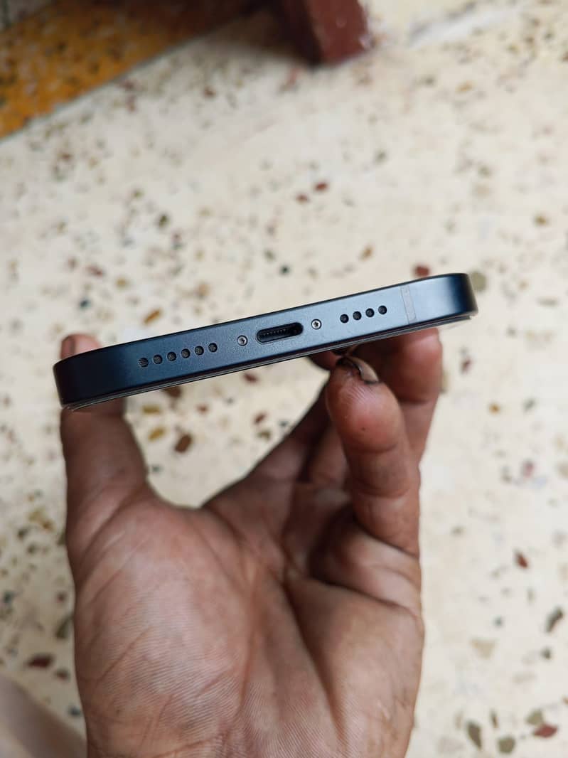 Apple iPhone 14 plus 3