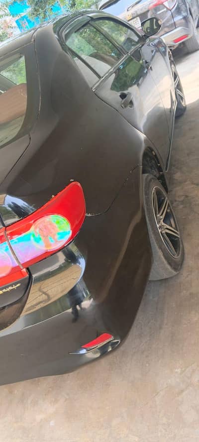 Toyota Corolla GLI 2011