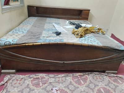 bed or double door almare