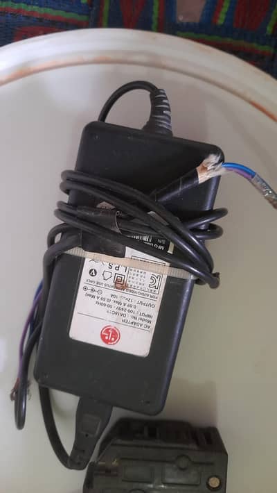 12 volt Dc Charger for Fan and Room coloor
