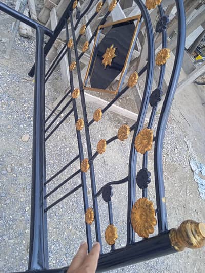 Iron charpai