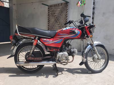 united 70cc bike 17 model for sell 50000 good condition all jenion