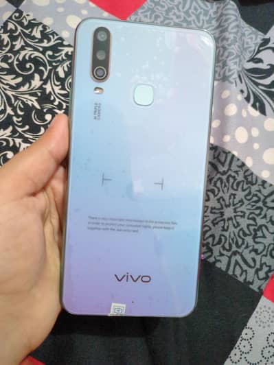 Vivo Y17