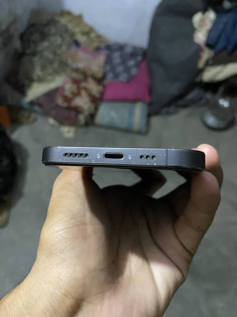 Apple iPhone 12 Pro 4
